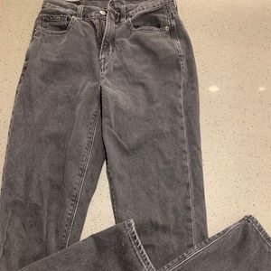 American Eagle Black Mom Jeans